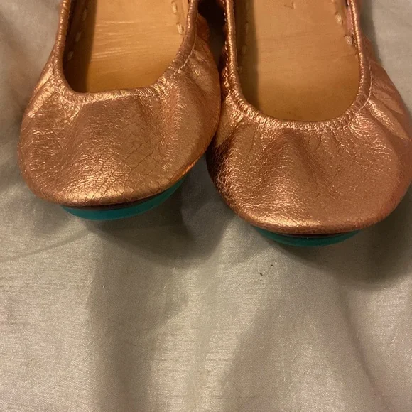 Rose Gold Tieks! Excellent condition - Picture 5 of 5